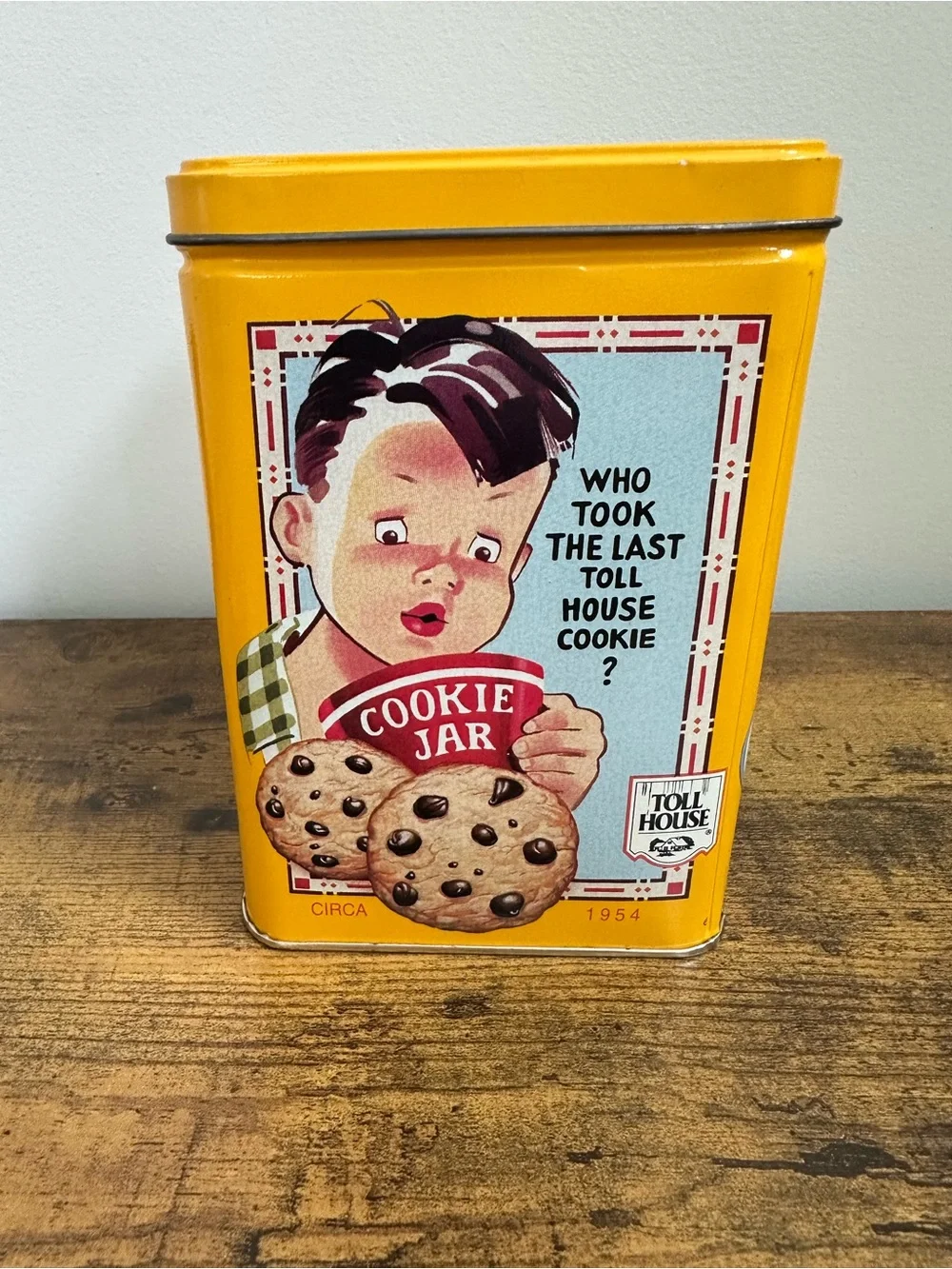 Toll House Cookie Tin